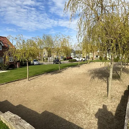 Sunset - Part Of The The Bay Village With Pool, Gym And Direct Access, Pub, Restaurant, Tennis And Meadows Walks