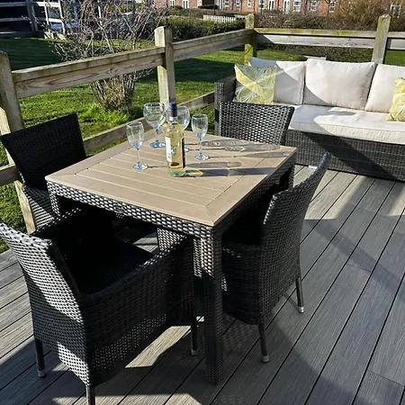 Holiday home Sunset - Part Of The The Bay Village With Pool, Gym And Direct Access, Pub, Restaurant, Tennis And Meadows Walks